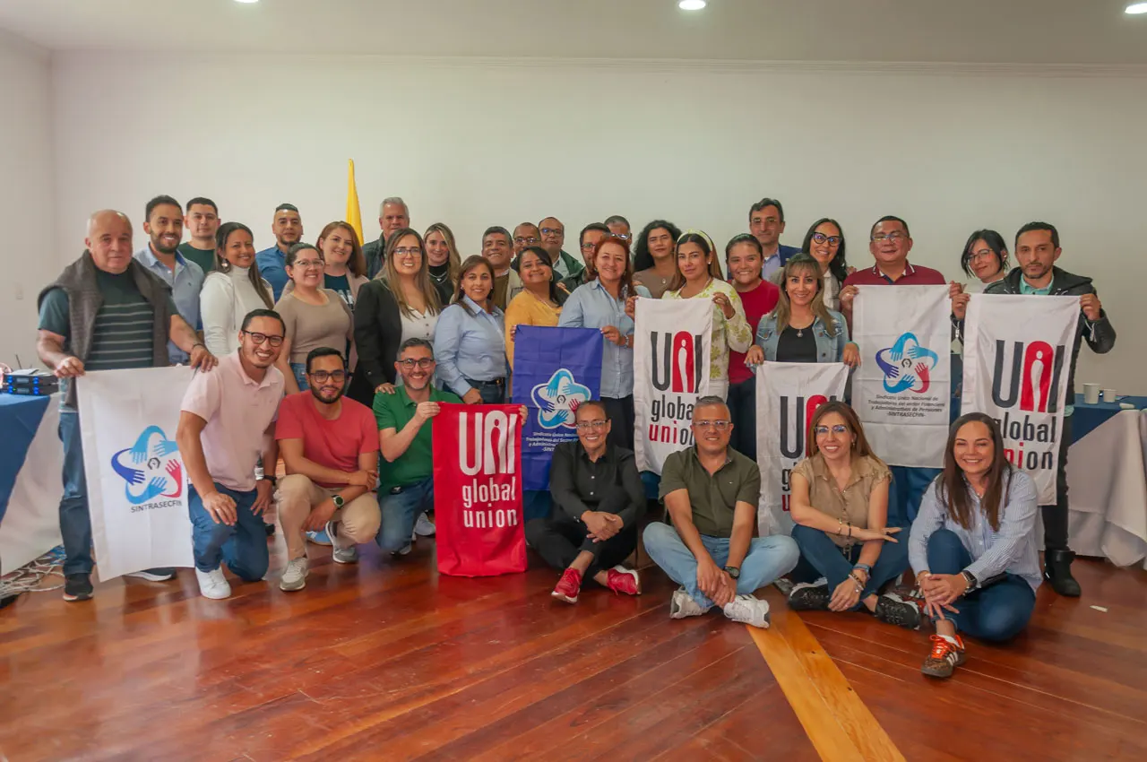 Sintrasecfin - 312 5587006 2 3• Asamblea General de delegados